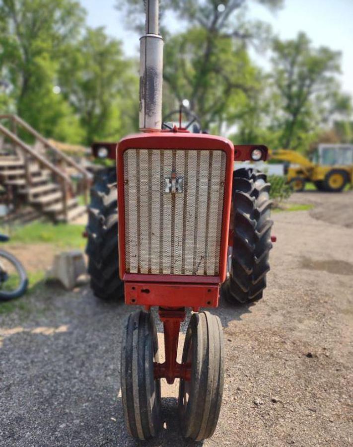 Used 1964 International 706