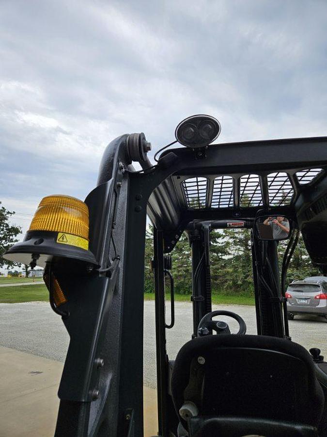 Used 2009 Linde E30 Electric Forklift