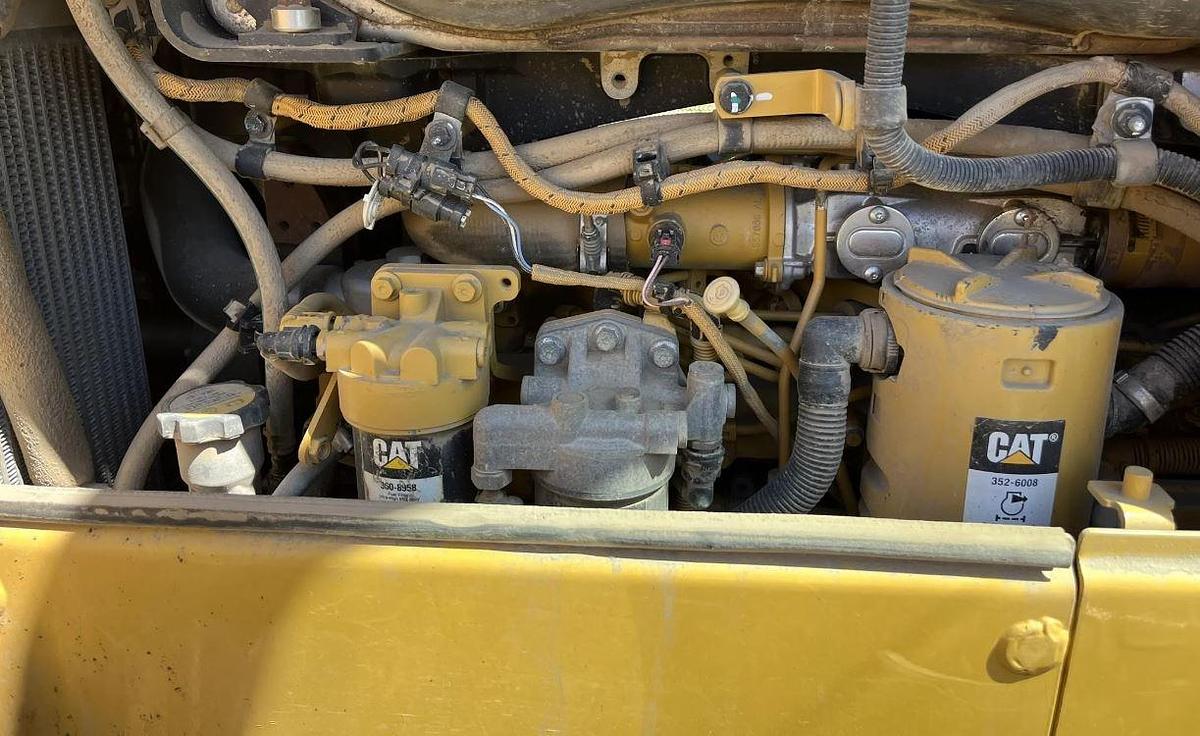 Used 2018 Caterpillar D6N LGP