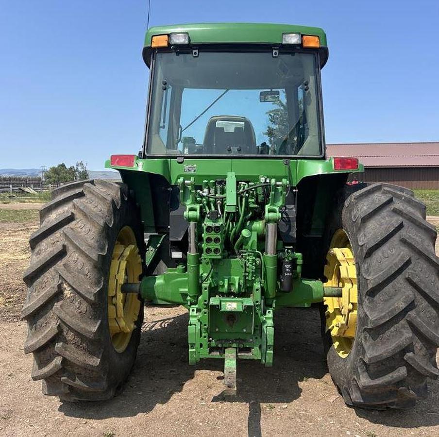 Used 2001 JOHN DEERE 7510