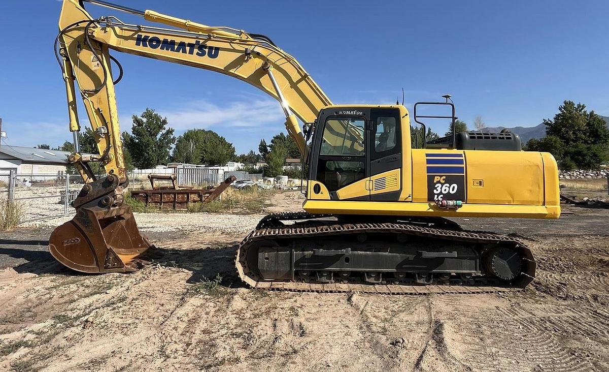 Used 2014 KOMATSU PC360 LC-10 Excavator