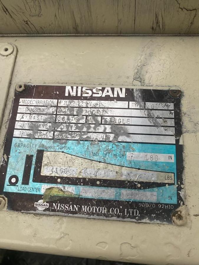 Used 1994 Nissan PH02A25V Forklift
