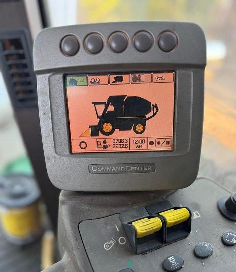 Used 2011 JOHN DEERE 7760 Harvester