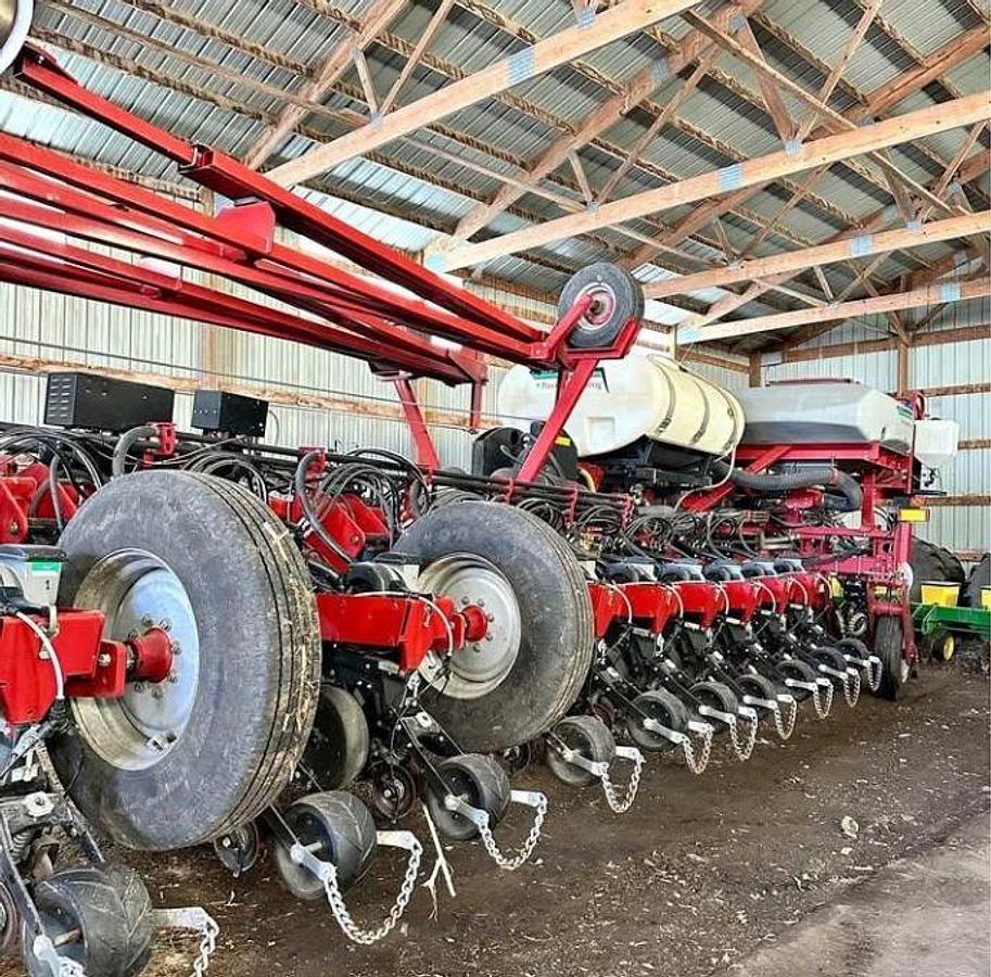 Used 2010 CASE IH 1250