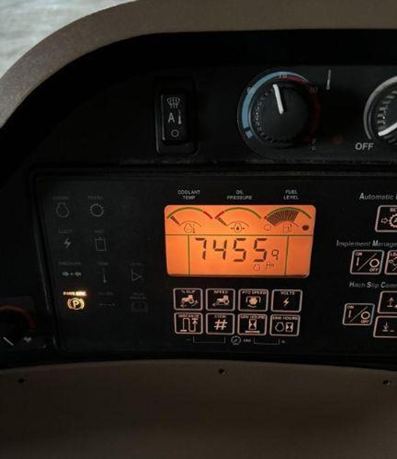 Used 2002 John Deere 8320