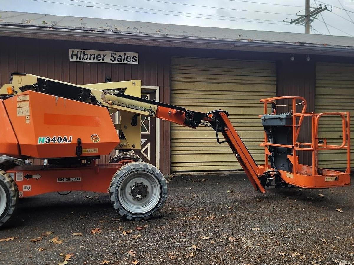 Used 2019 JLG H340AJ 4WD Articulating Boom Lift