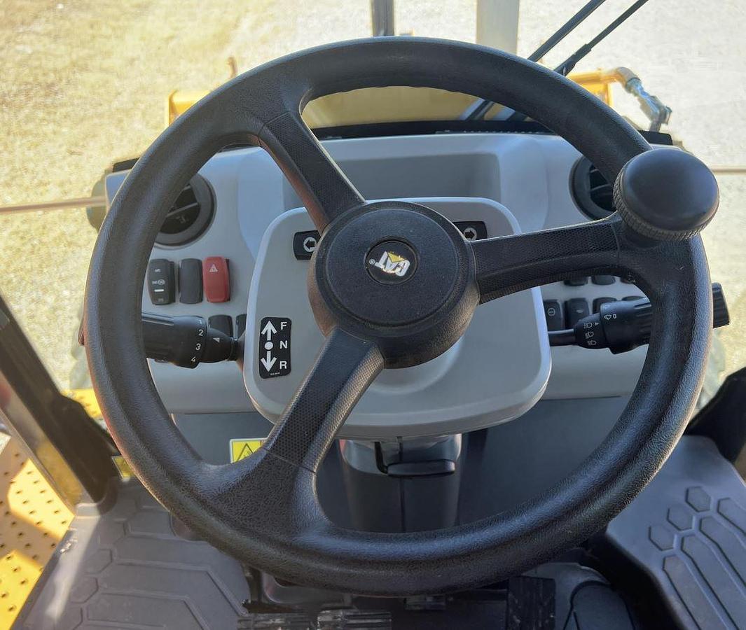 Used 2021 CATERPILLAR 420 Loader Backhoe