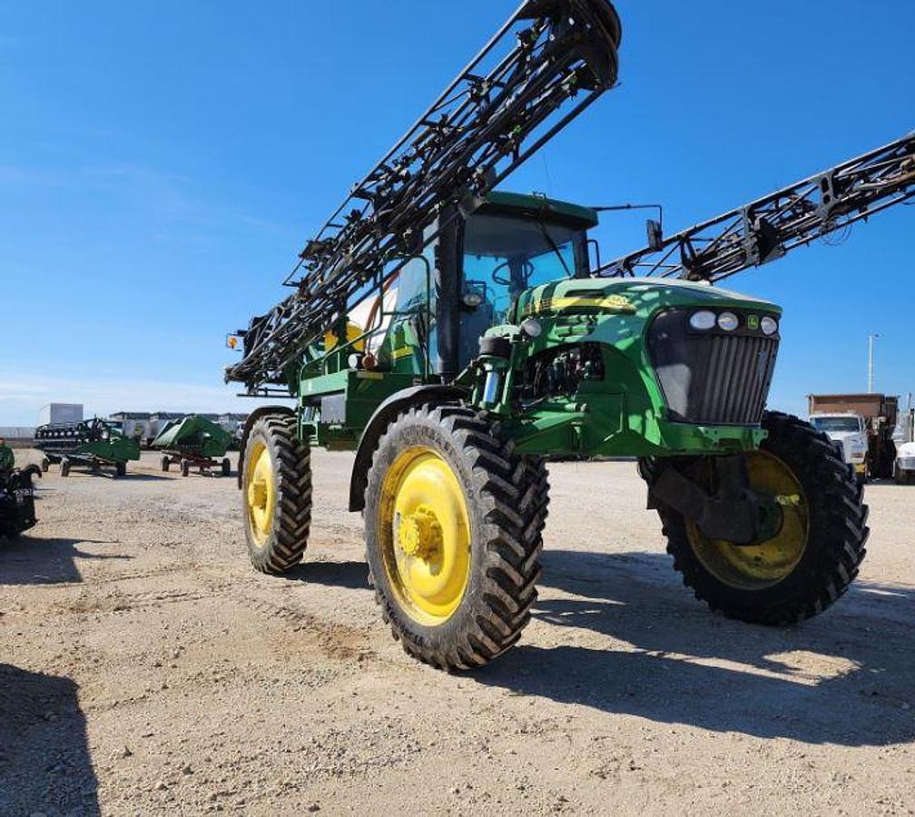 Used 2005 JOHN DEERE 4720