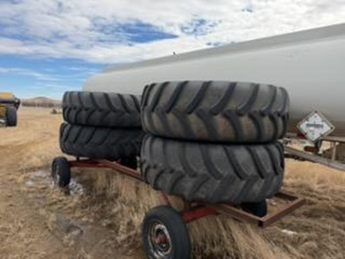 Used 2021 ROGATOR RG1300C Self Propelled Sprayer