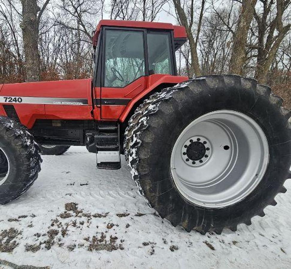 Used 1995 Case IH 7240