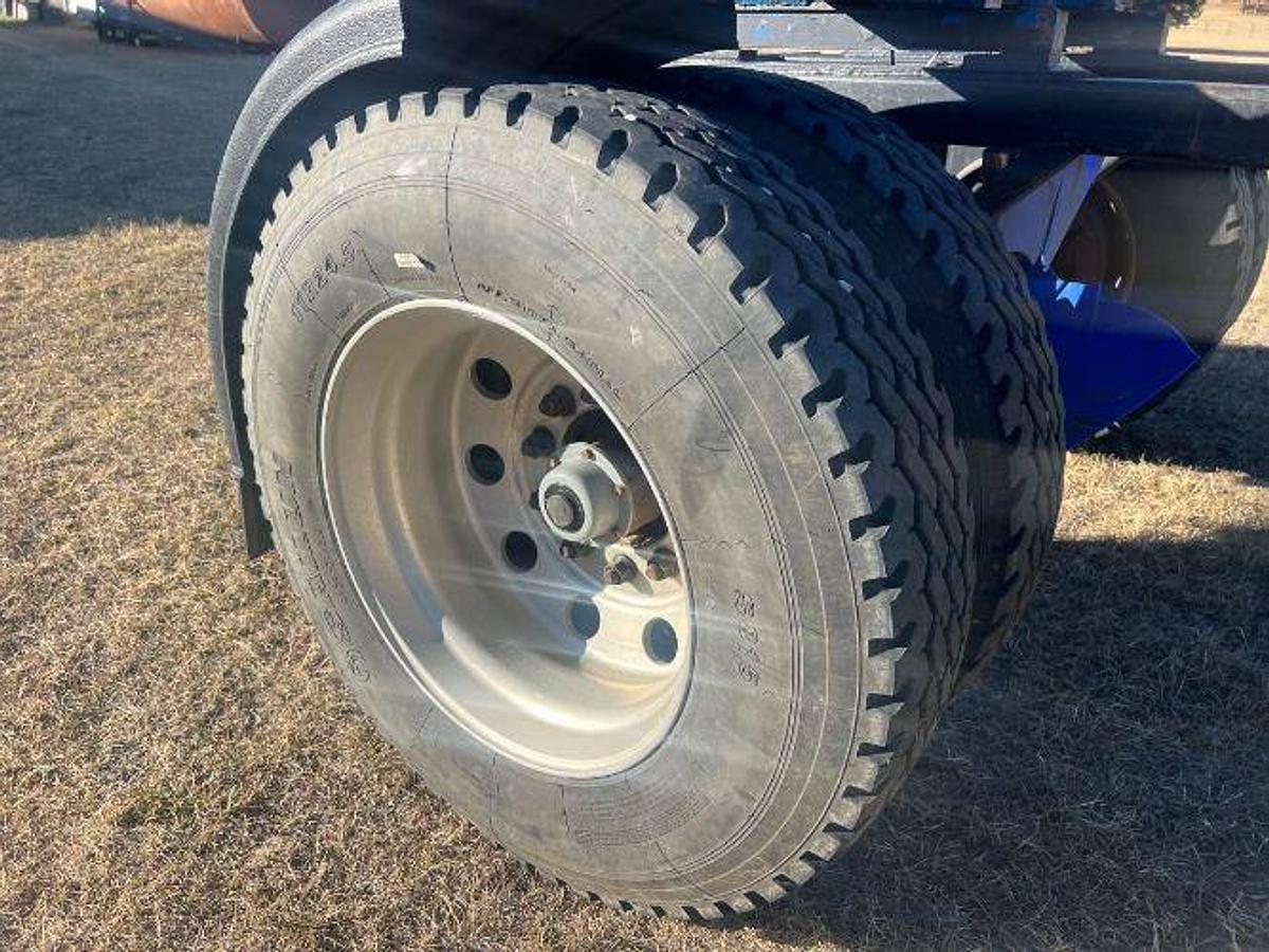 Used 2019 Serco 7000 Log Trailer and Loader