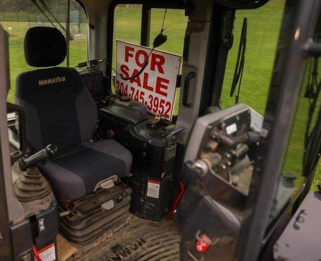 Used 2018 Komatsu D65PXI - 18 Crawler Dozer