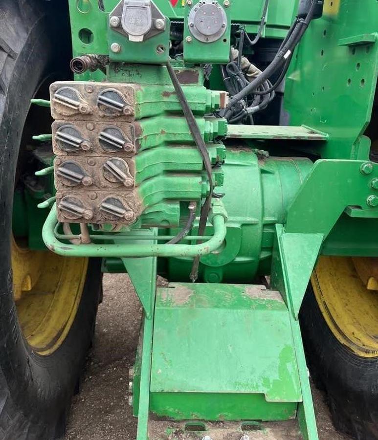 Used 1997 JOHN DEERE 9400