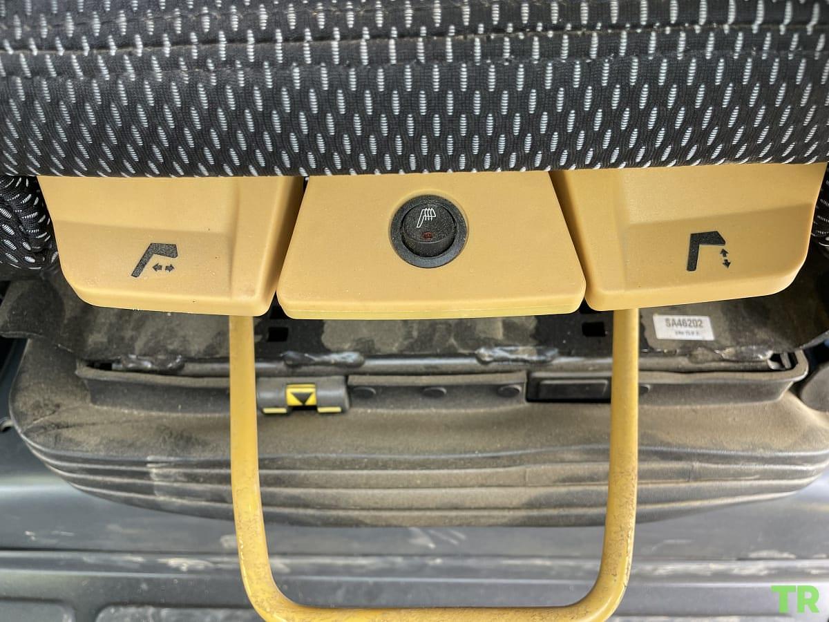Used 2024 Caterpillar 953 Track Loader