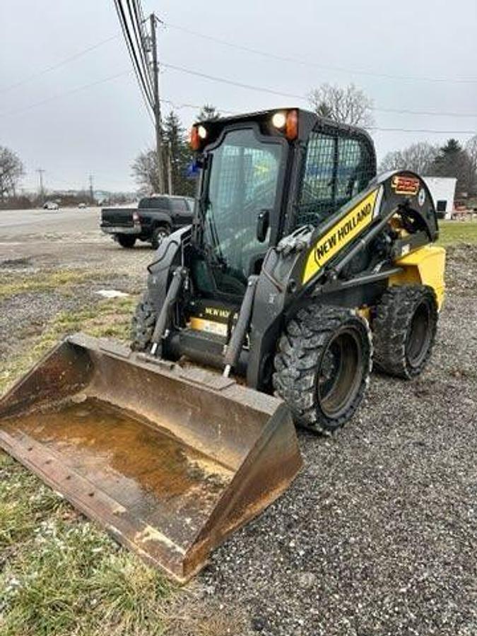 Used 2014 New Holland L225