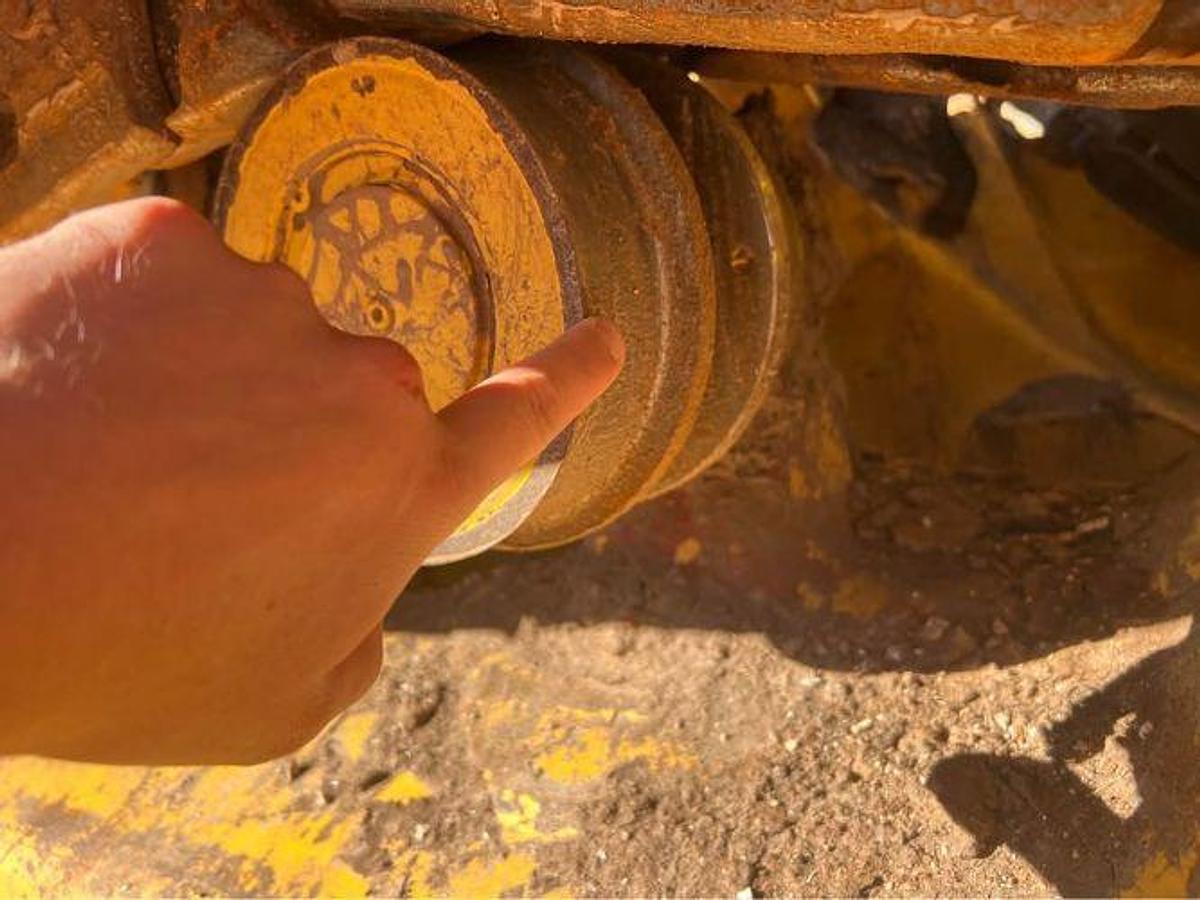 Used 2022 KOMATSU D61PXI24