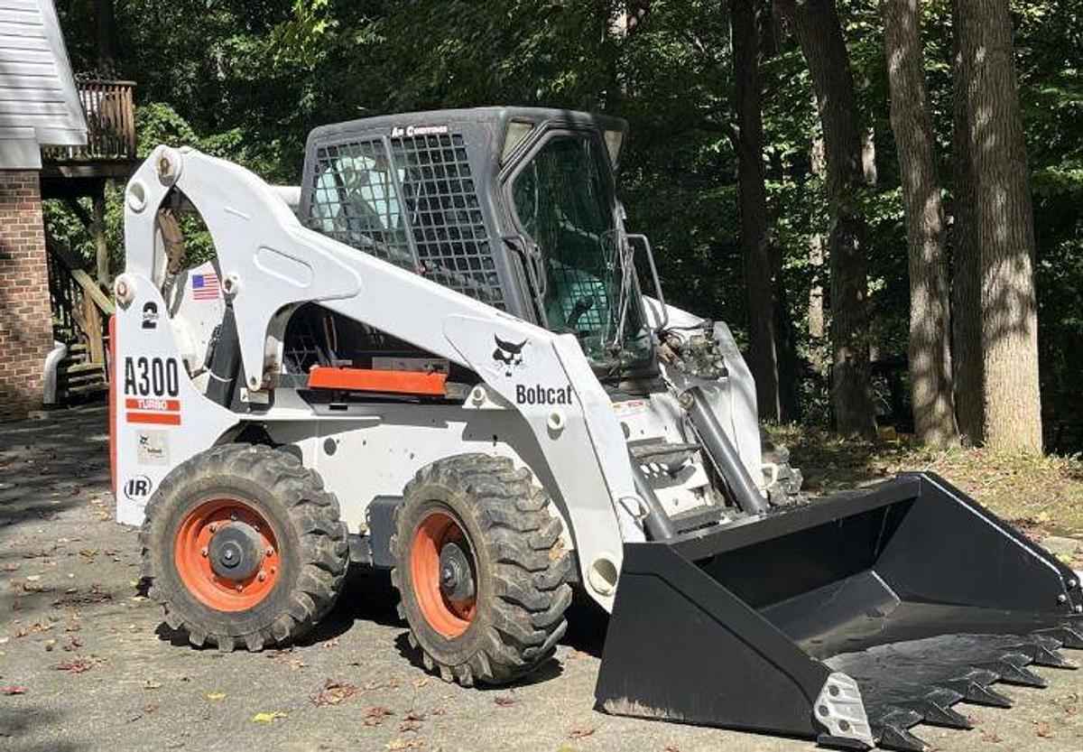 Used 2002 BOBCAT A300