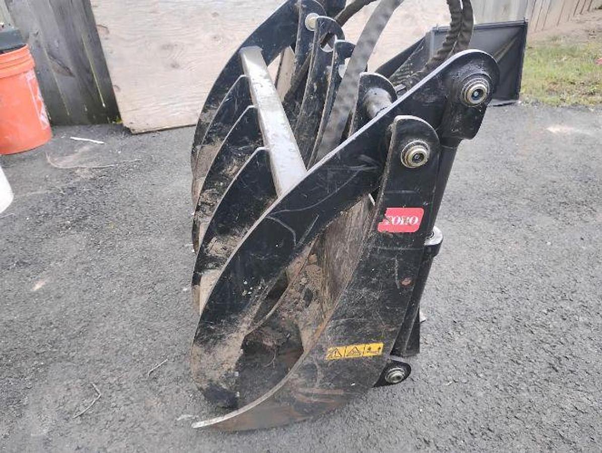 Used 2020 TORO Dingo TX1000 with Four Attachments