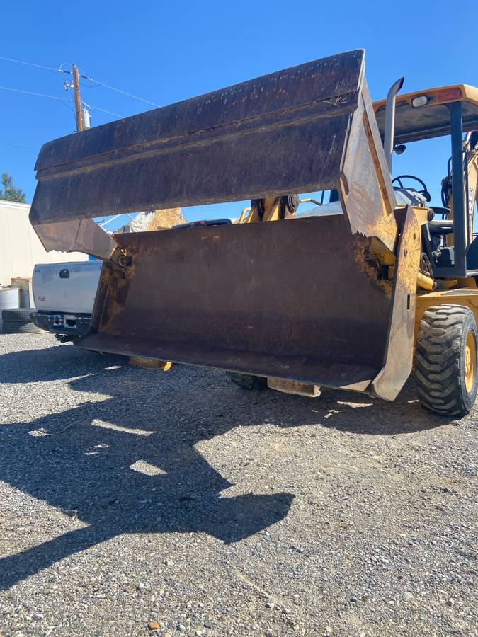 2005 John Deere 310G