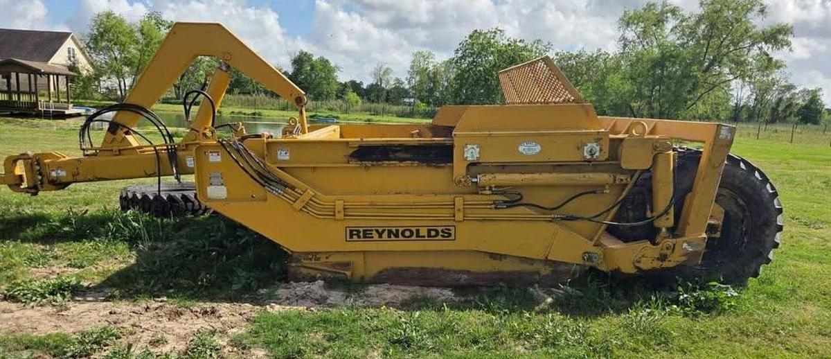 Used 2000 Reynolds 14E10.5 Scraper Ejector