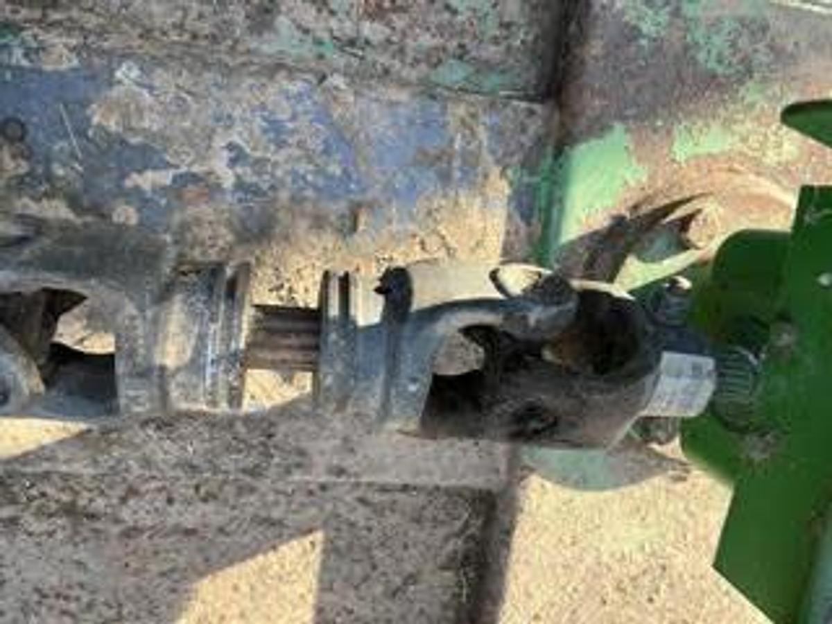 Used 1969 John Deere 4020