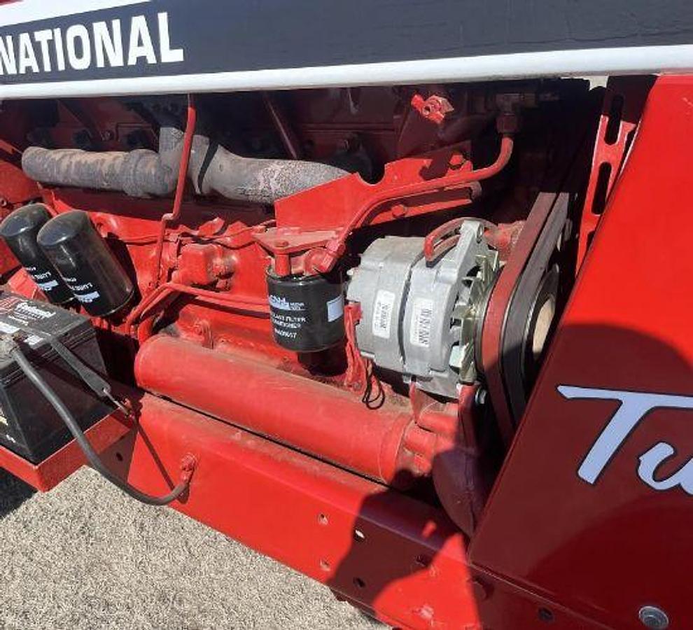 Used 1976 INTERNATIONAL 1066