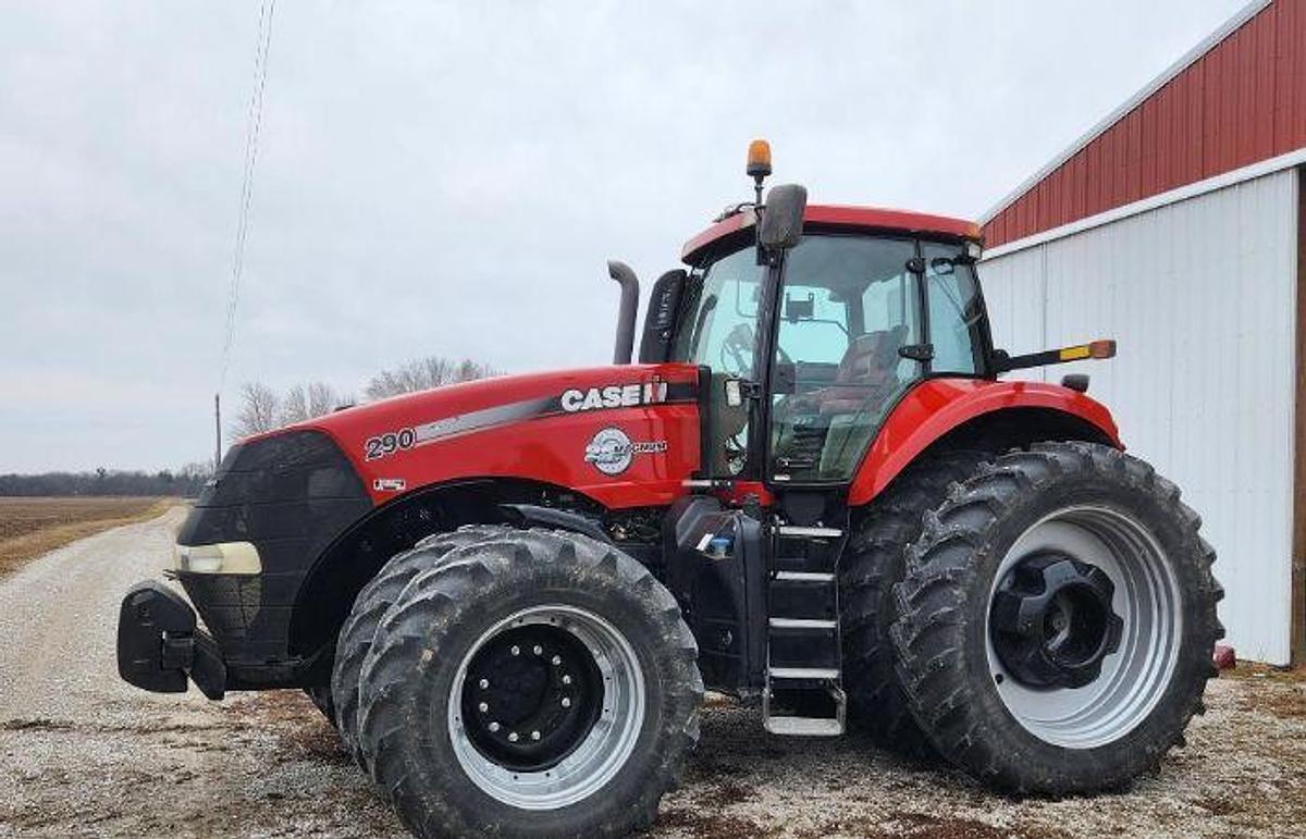 Used 2013 Case IH Magnum 290