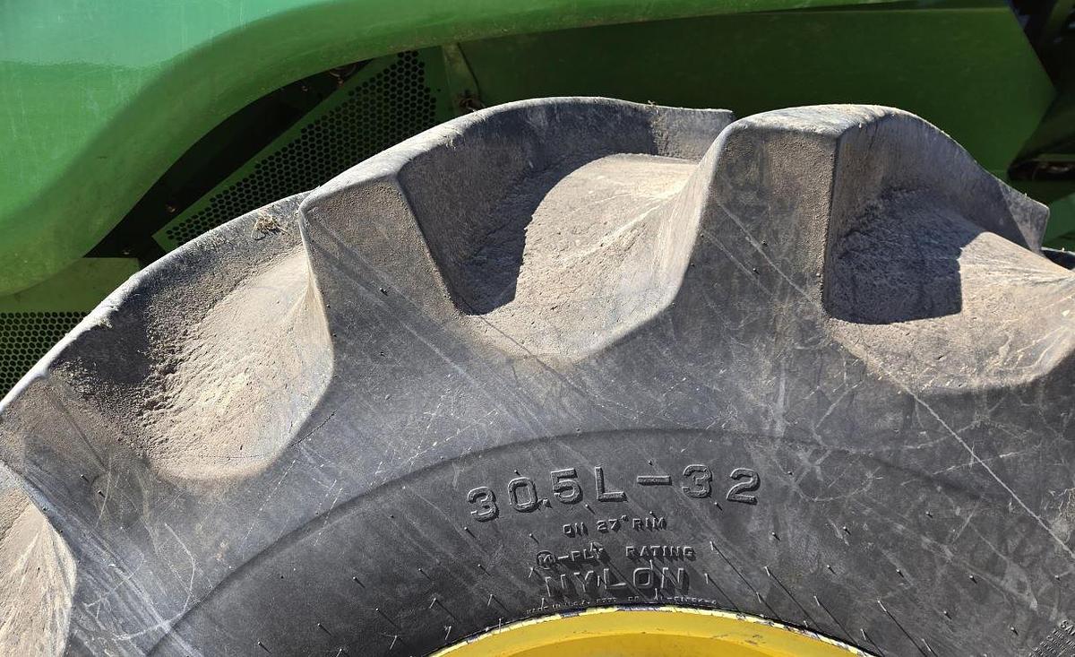 Used 2005 John Deere 9560 STS