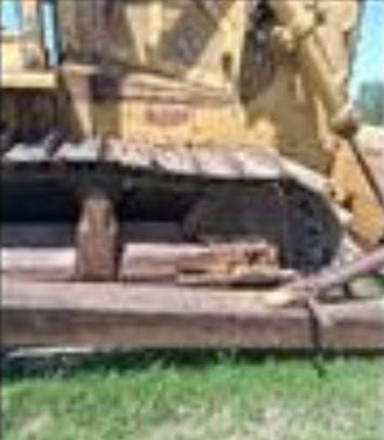 Used 1975 Caterpillar D7F Crawler Dozer