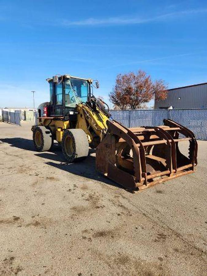 Used 2001 Caterpillar 924G