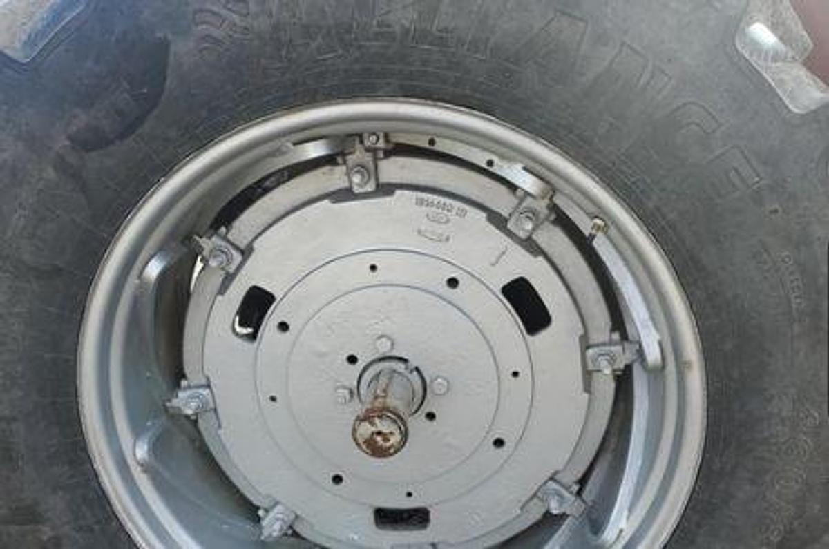 Used 1955 Massey Ferguson 1135