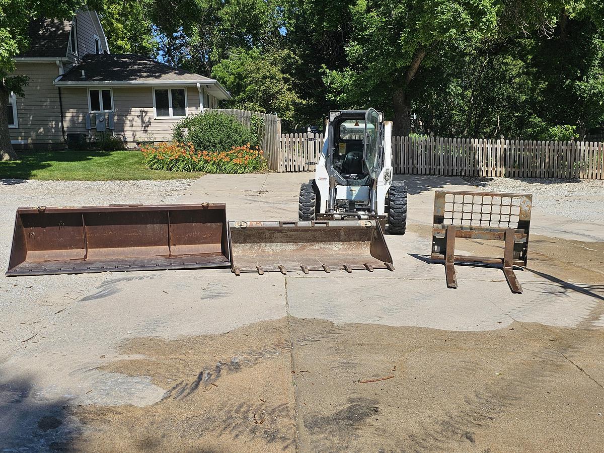 Used 2018 Bobcat S650 w/ Pj Tilt Trailer