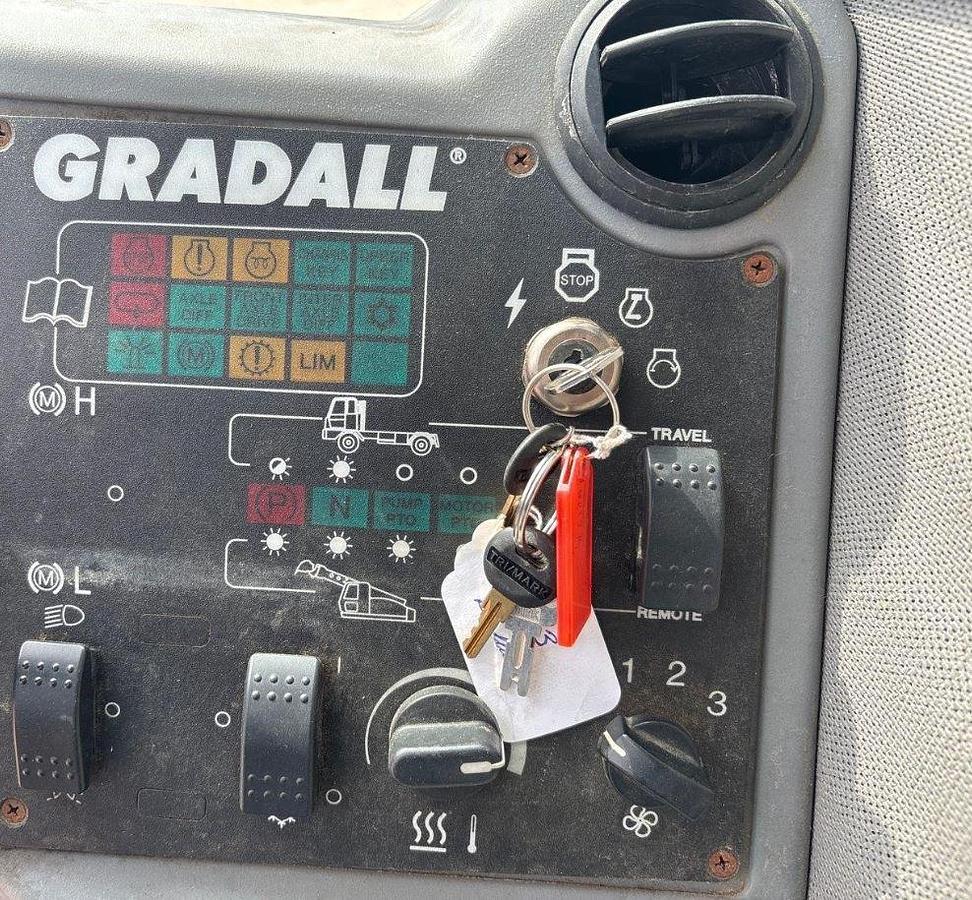 Used 2016 Gradall XL3100 LV