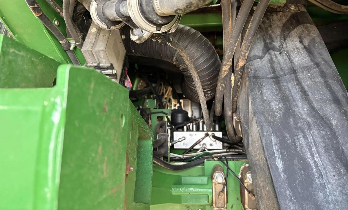 Used 2019 John Deere CP690 Cotton Picker