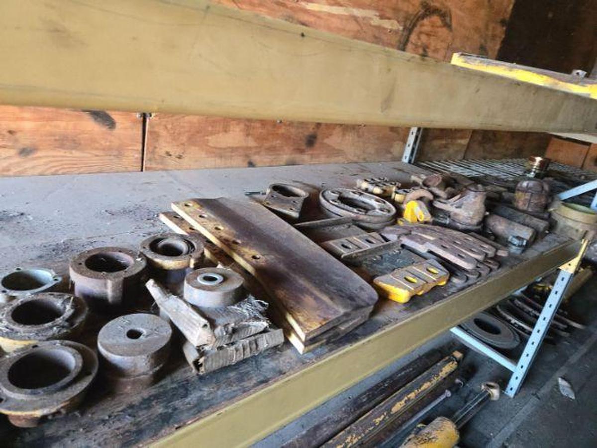 Used 1970 JOHN DEERE 760A