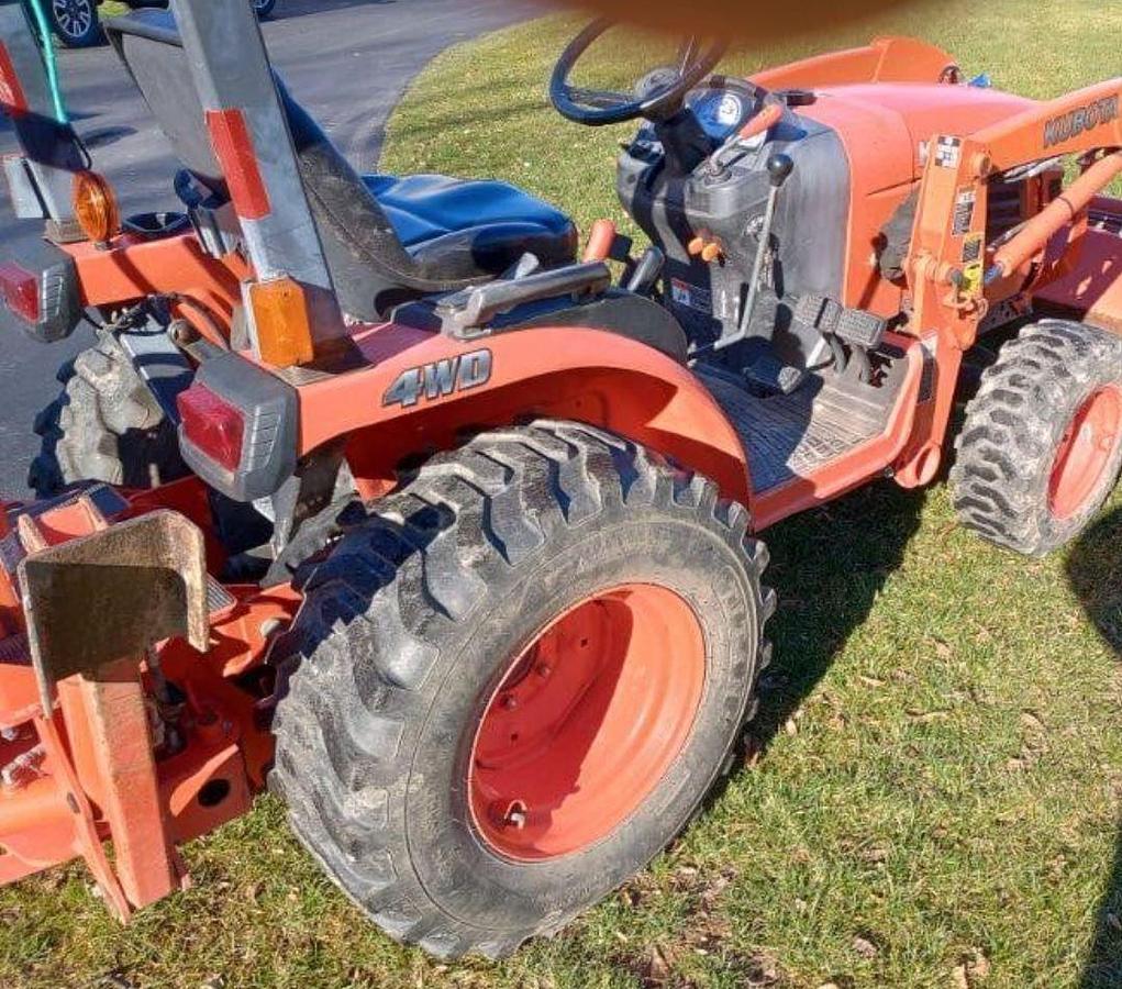 Used 2011 KUBOTA B2920