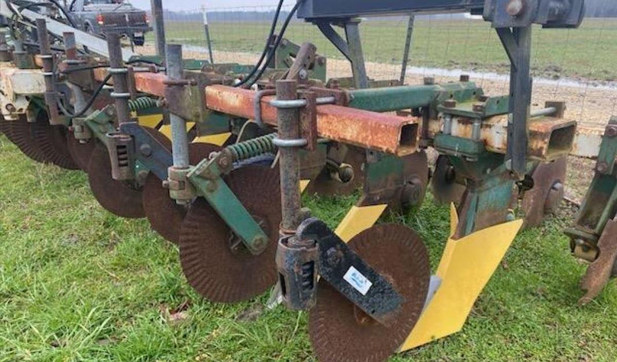 Used 2013 Kinze 3110