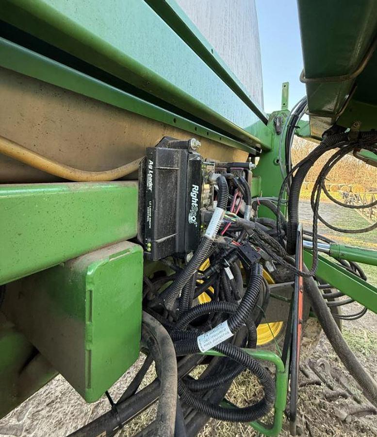 Used 2000 John Deere 4700