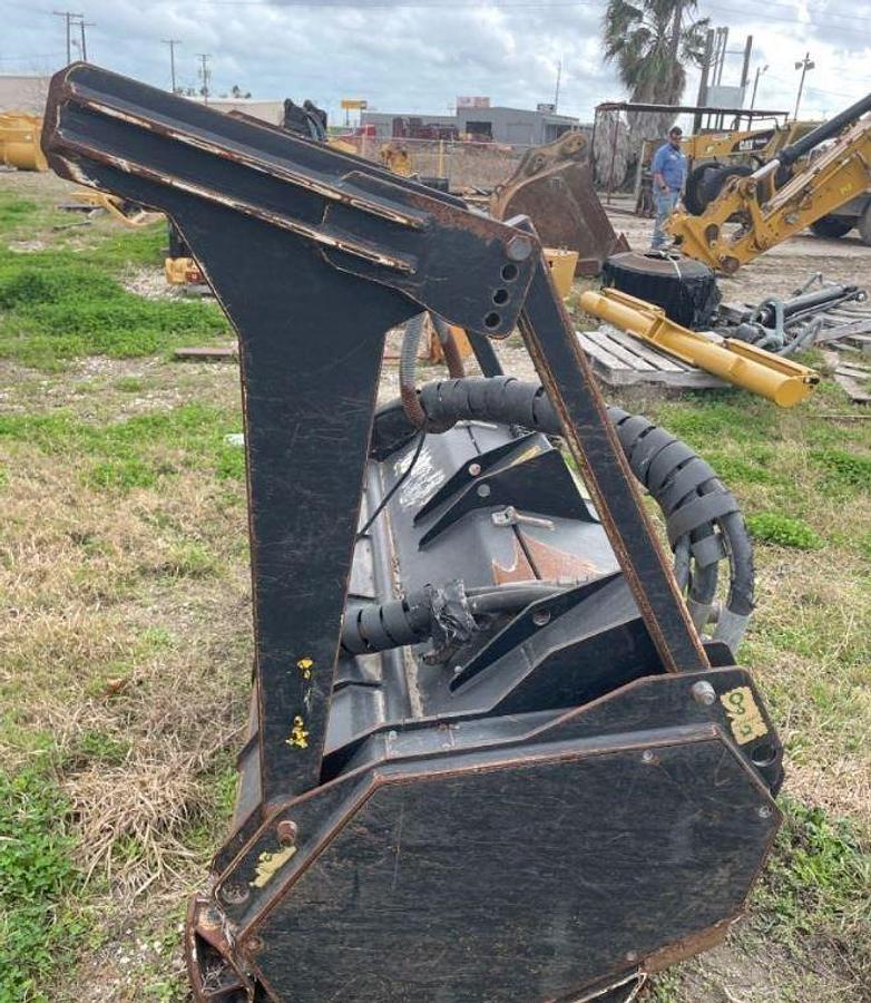 Used 2020 Caterpillar HM415C Mulcher