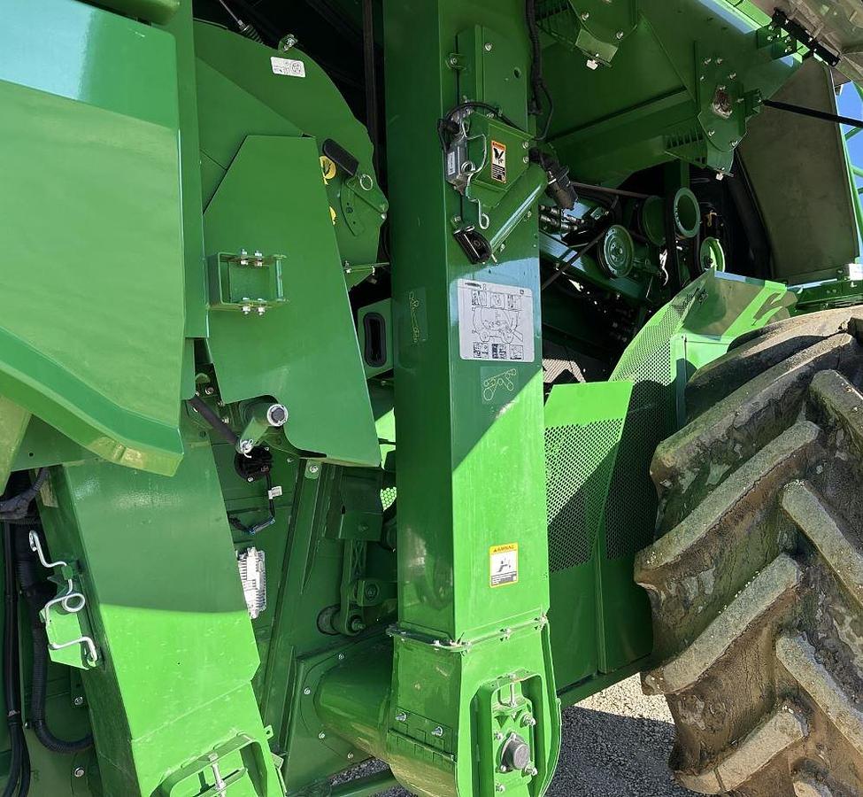 Used 2023 John Deere S790