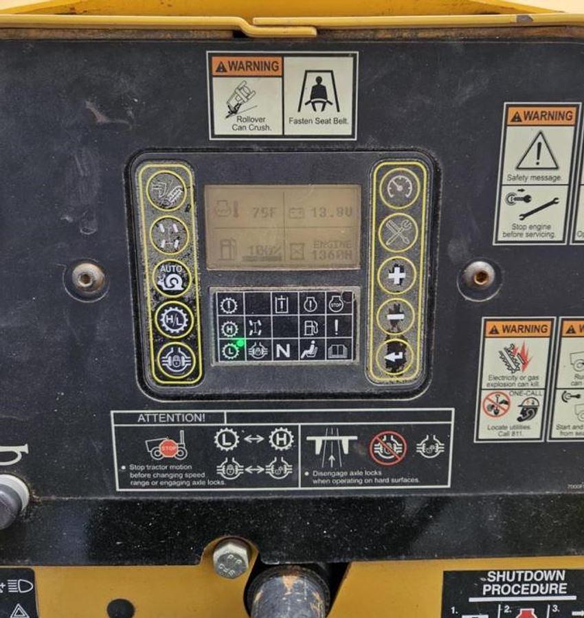 Used 2015 Vermeer RTX1250 Trencher