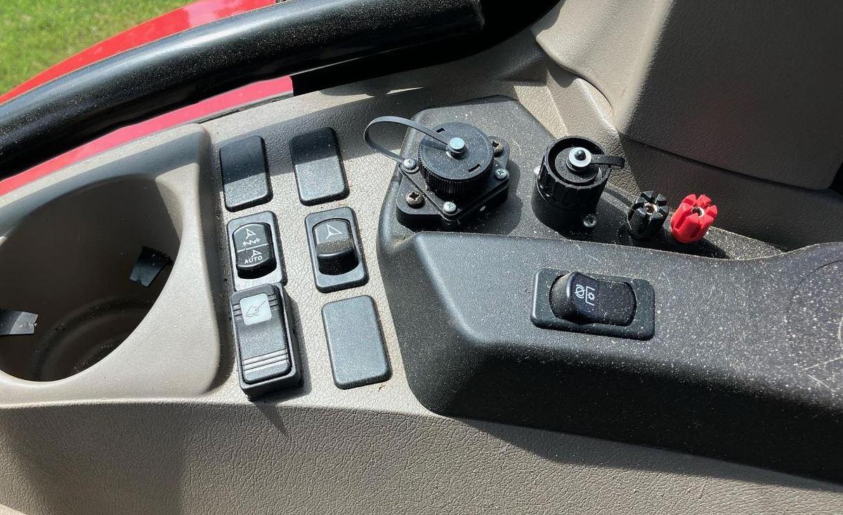 Used 2022 CASE IH MAXXUM 125 Tractor