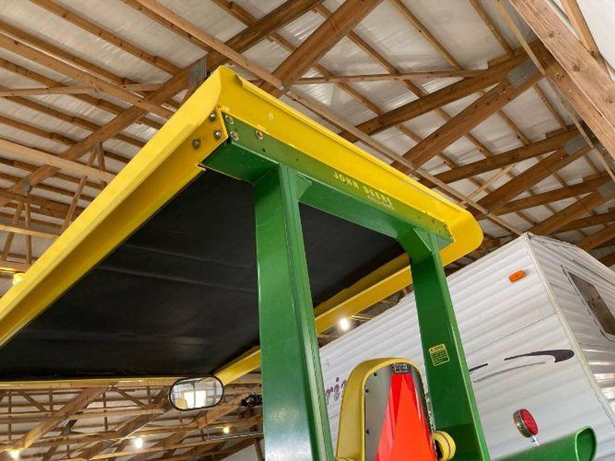 Used 1971 JOHN DEERE 4320 Tractor