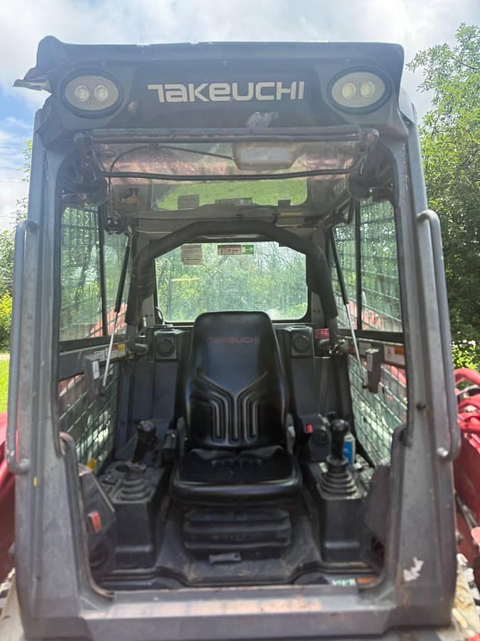 Used 2019 Takeuchi TL12R2
