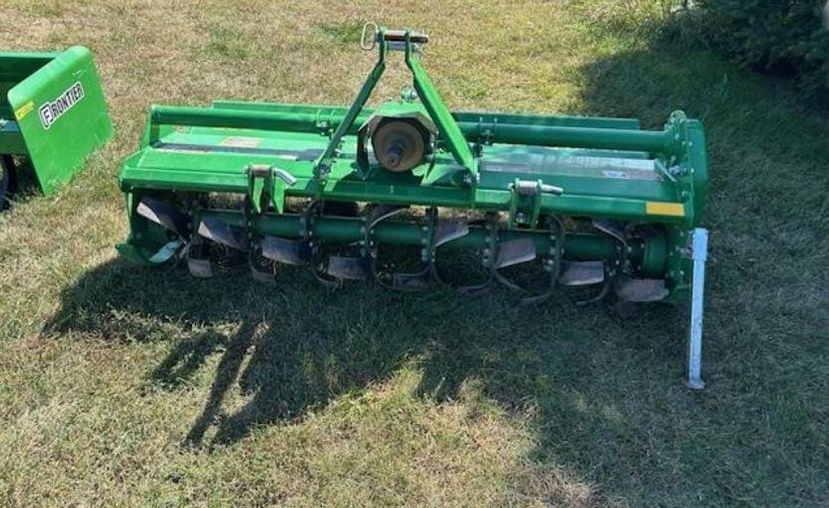 Used 2013 John Deere 3520 Tractor