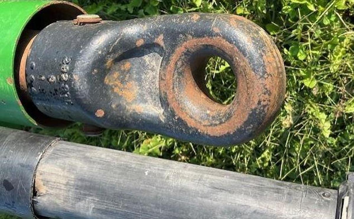 Used 2014 BRENT 1082 Grain Cart