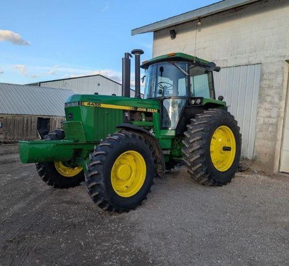 Used 1991 JOHN DEERE 4455