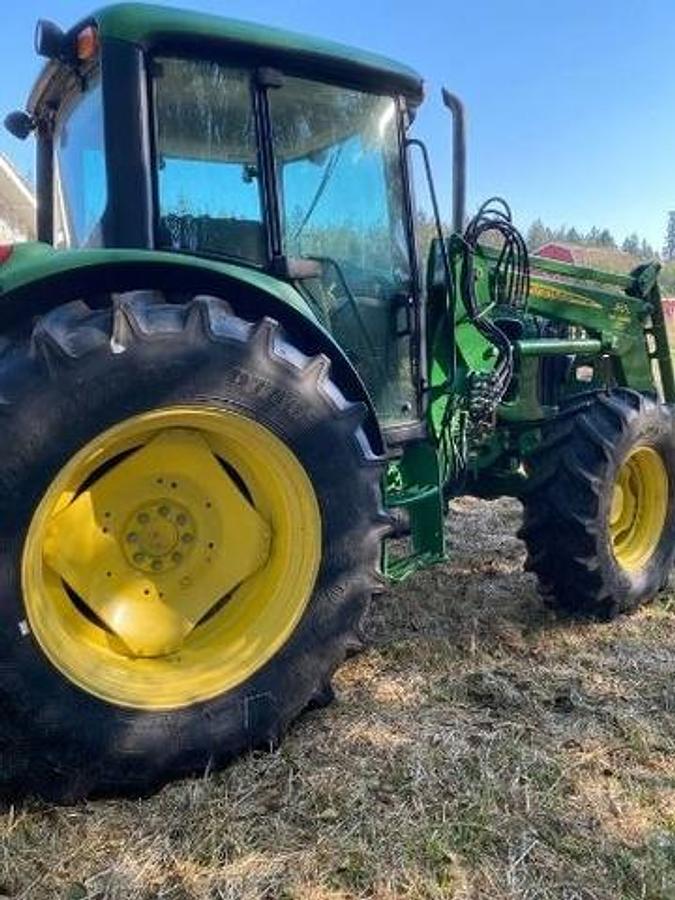 Used 2009 John Deere 6430