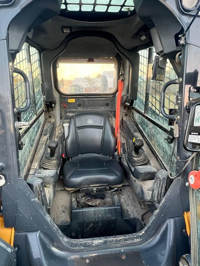 Used 2021 John Deere 325G