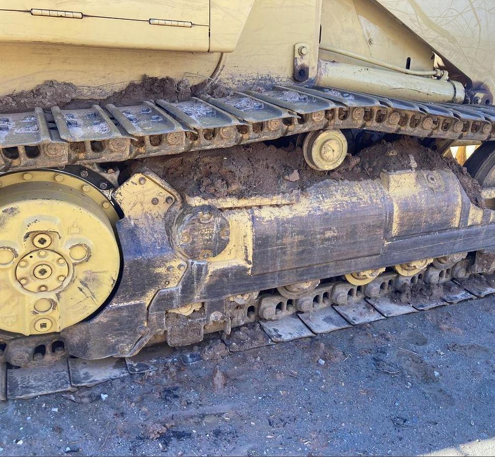 Used 2005 Caterpillar 963C